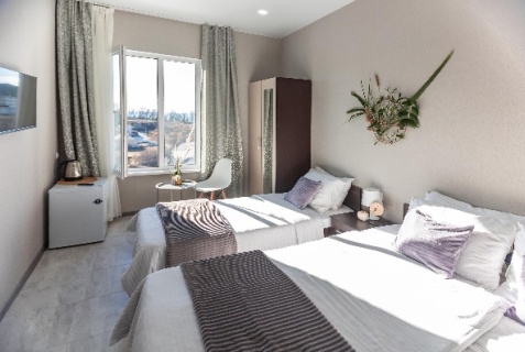 Вардане: Гостевой дом Первый Солнечный