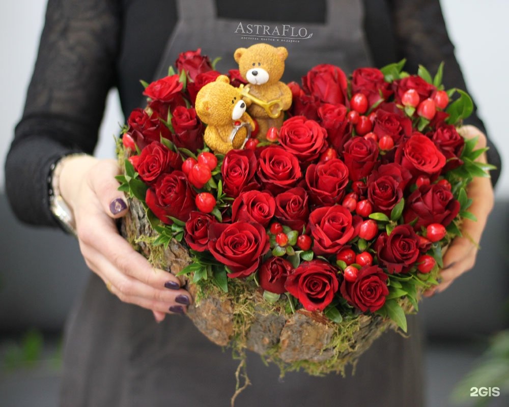 Заказать букет с доставкой в новосибирске. Astraflo цветы Новосибирск. Астрафло Новосибирск доставка цветов.