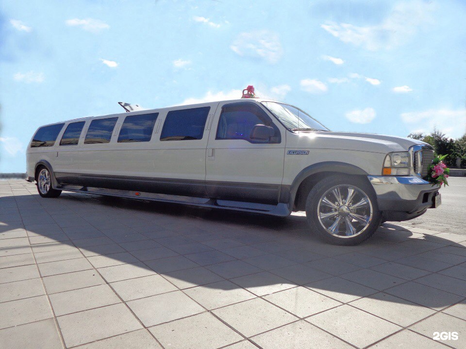 Ford Excursion Limousine