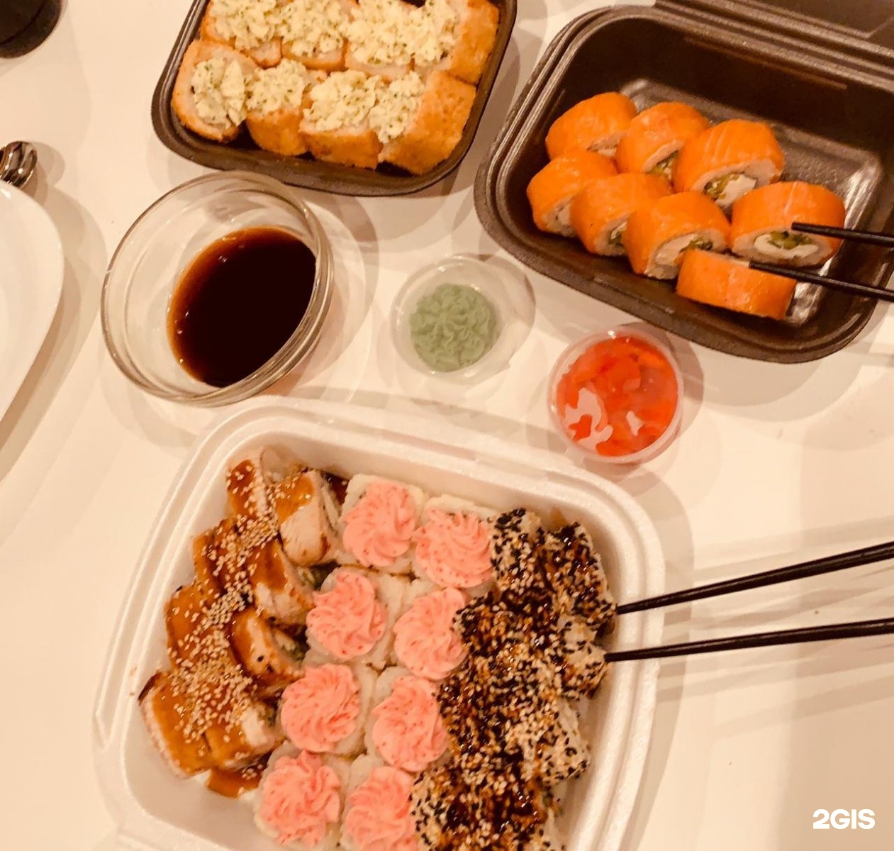 сайори суши в новосибирске на родниках. суши на горском новосибирск. самые дорогие суши. сет роллов хоккайдо. суши на горском новосибирск.