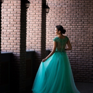 Фото от владельца Ажур, салон проката платьев