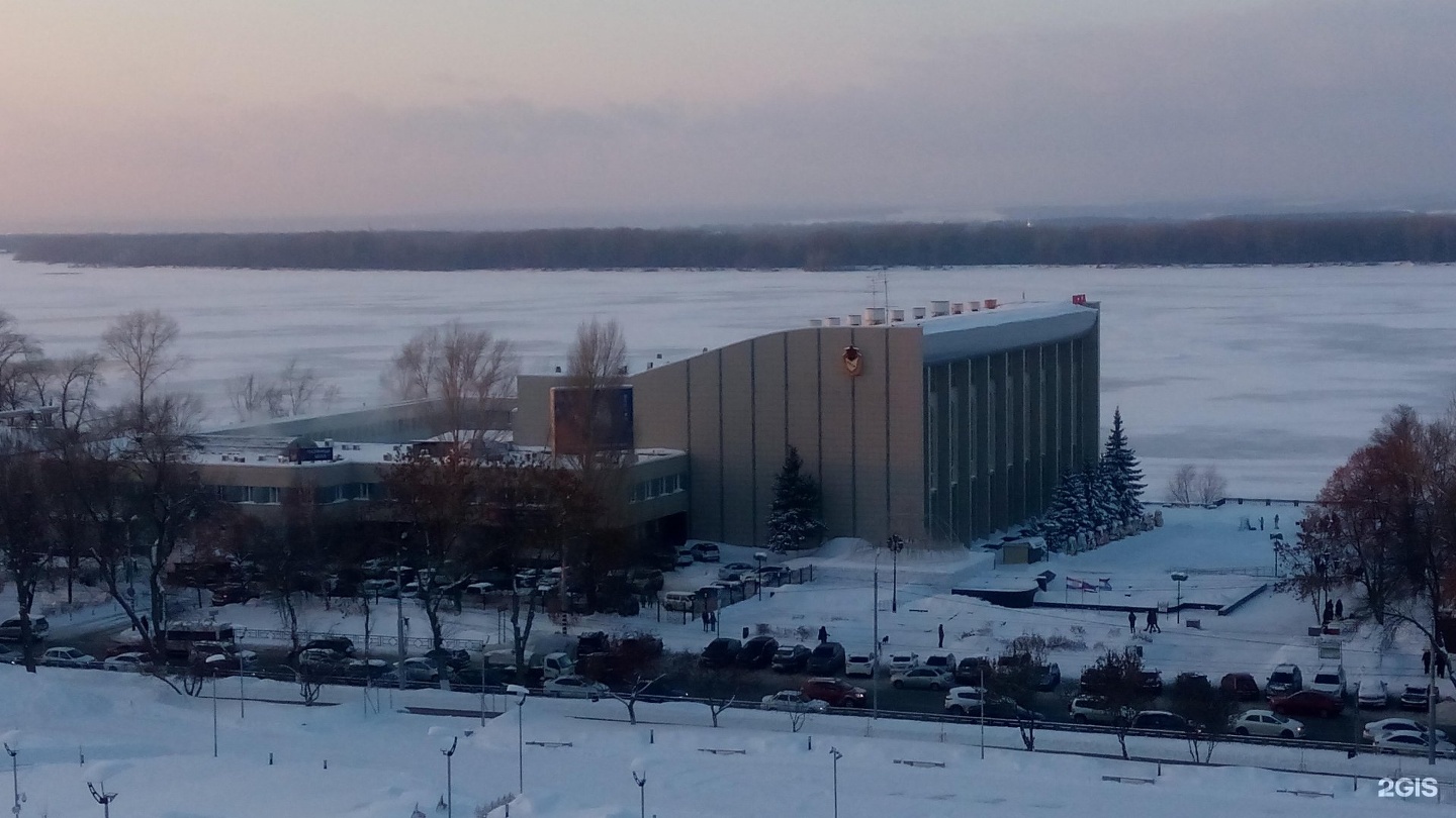 Самара волжский город. Гостиница ЦСКА Самара. Волжский Самара. Здание Роснефти в Самаре на Волжском проспекте зимой фото.