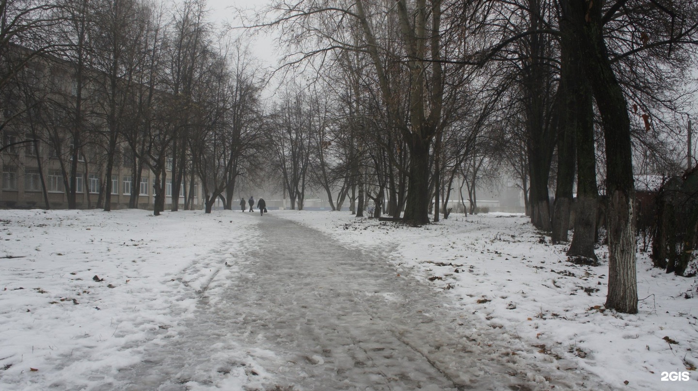 Южный новгород. Школа 20 Нижний Новгород.