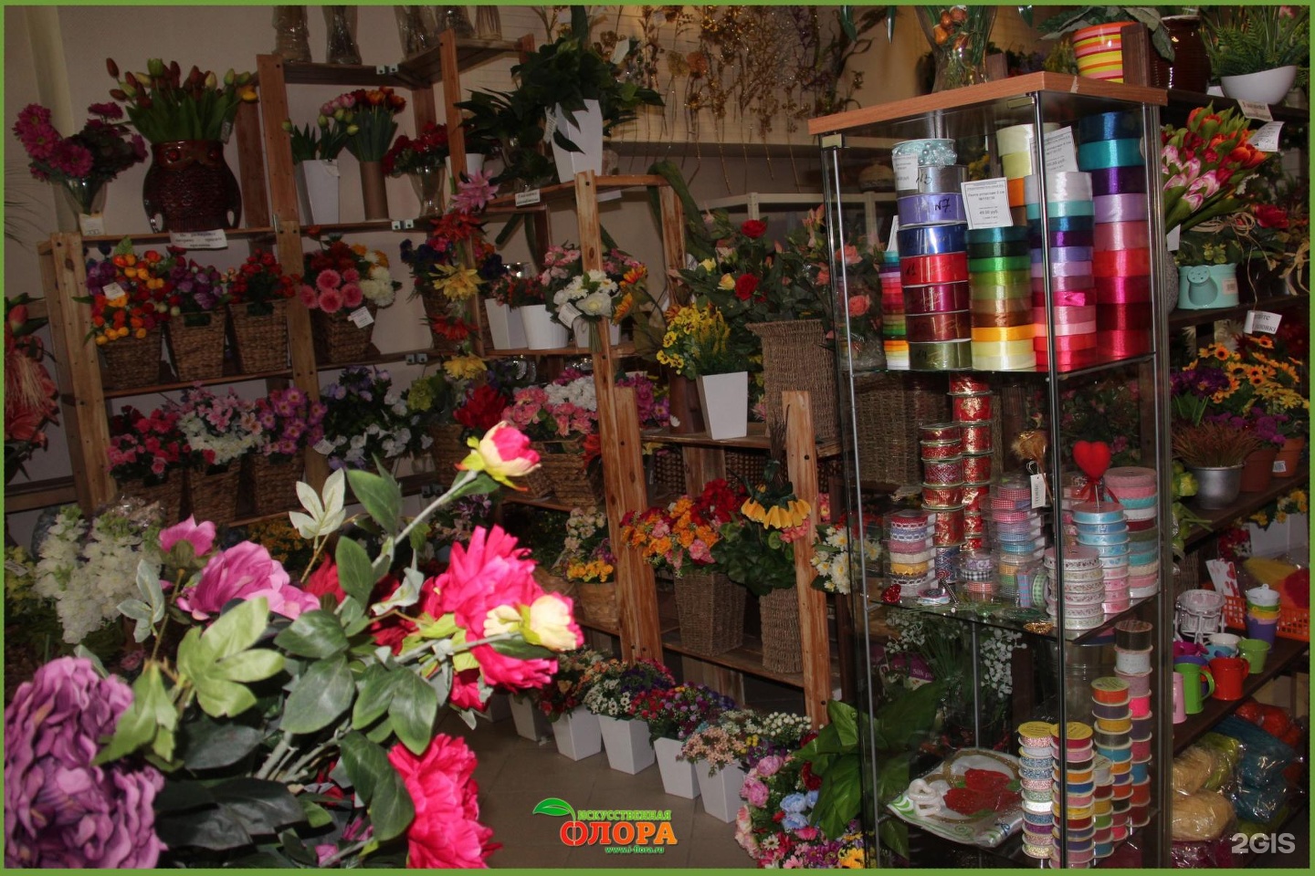 Букеты, оптово розничный склад магазин цветов flor-boutique . хабаровск