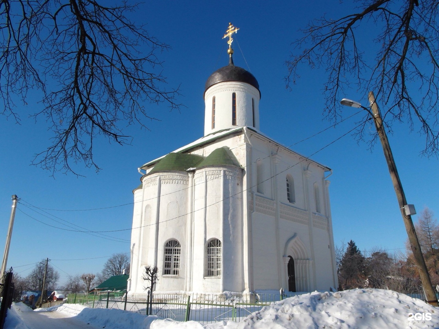 Успенский собор в звенигороде фото