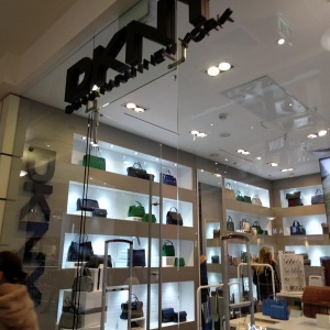 Фото от владельца DKNY, фирменный бутик