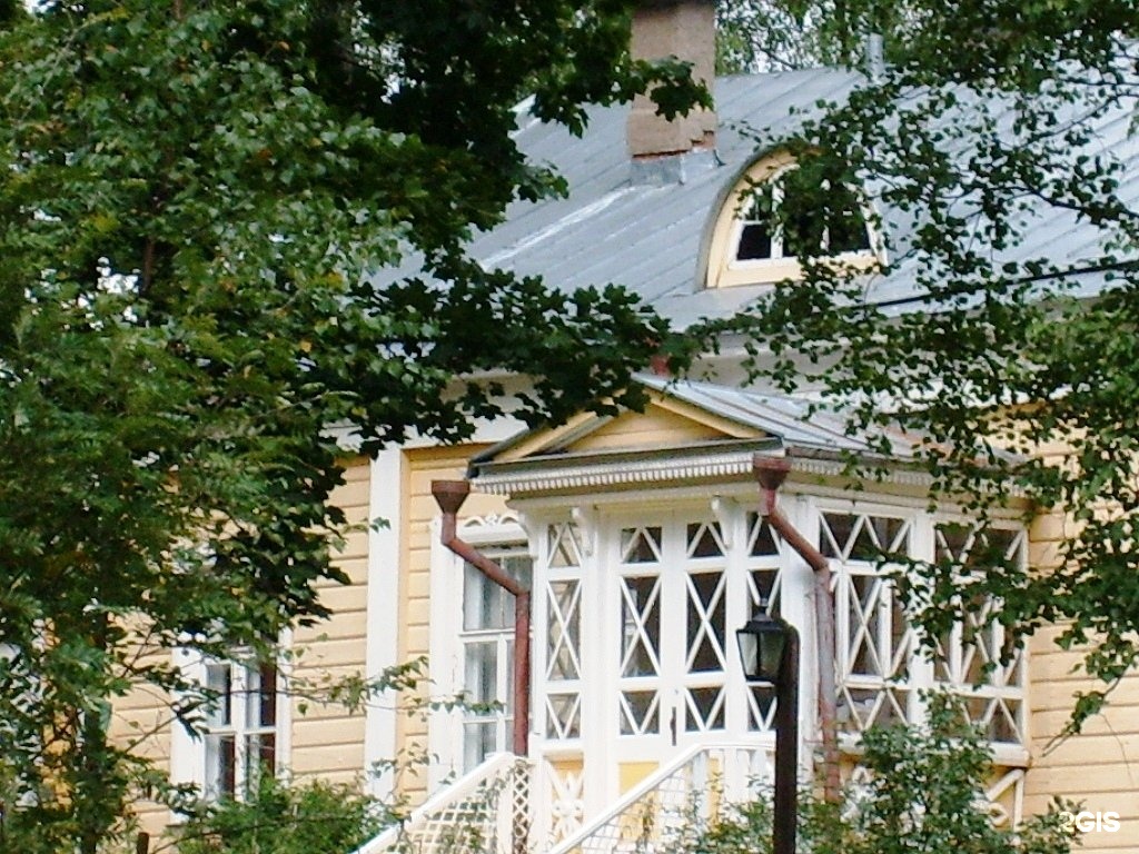 Дом поэтов главная. Мураново музей усадьба. Храм Спаса Нерукотворного в Мураново. Музей-усадьба Демидовская дача Нижний Тагил. Веранда в стиле русской усадьбы.