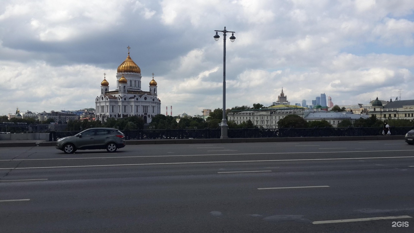 Москва волхонка 15. Храм на Волхонке в Москве. Храм Христа Спасителя, зал церковных соборов - Москва, улица Волхонка. Зал церковных соборов - Москва, улица Волхонка, 15. Москва улица Волхонка 15 центр искусств Москва.