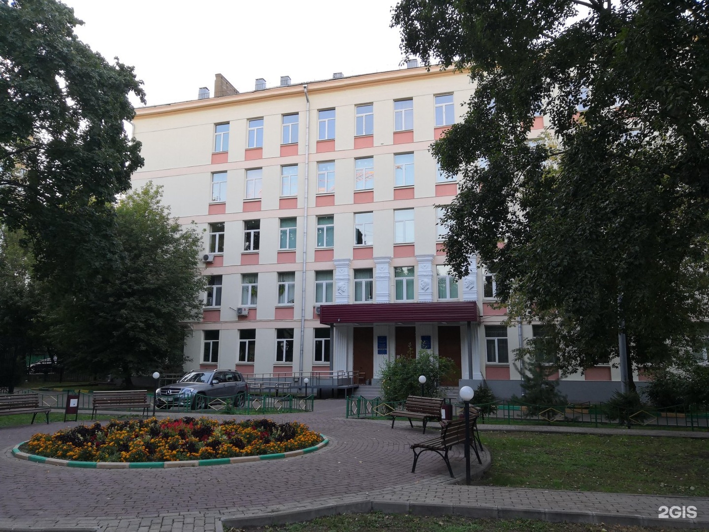 Moscow pedagogical university. МГПУ Петровско-Разумовский проезд 27. МГПУ Московский городской педагогический университет. МГПУ главный корпус. Петровско-Разумовский проезд 27.