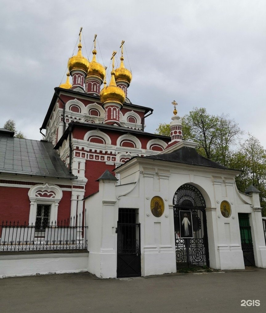 Храм в Измайлово. Храм Рождества Христова в Измайлове. Москва Измайловский проезд 28 Церковь Рождества Христова в Измайлове. Индийская Церковь в Измайлово.