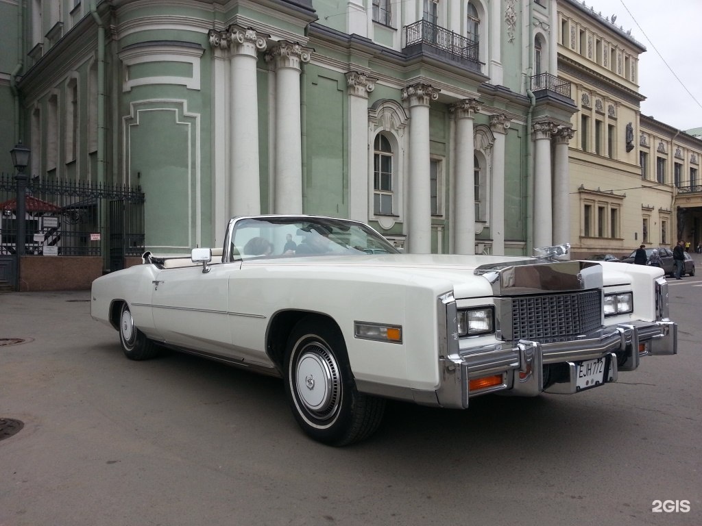 Машина эльдорадо. Cadillac Eldorado 73. Кадиллак Эльдорадо белый. Кадиллак Эльдорадо белый кабриолет. Эльдорадо Кадиллак 2000 кабрио.