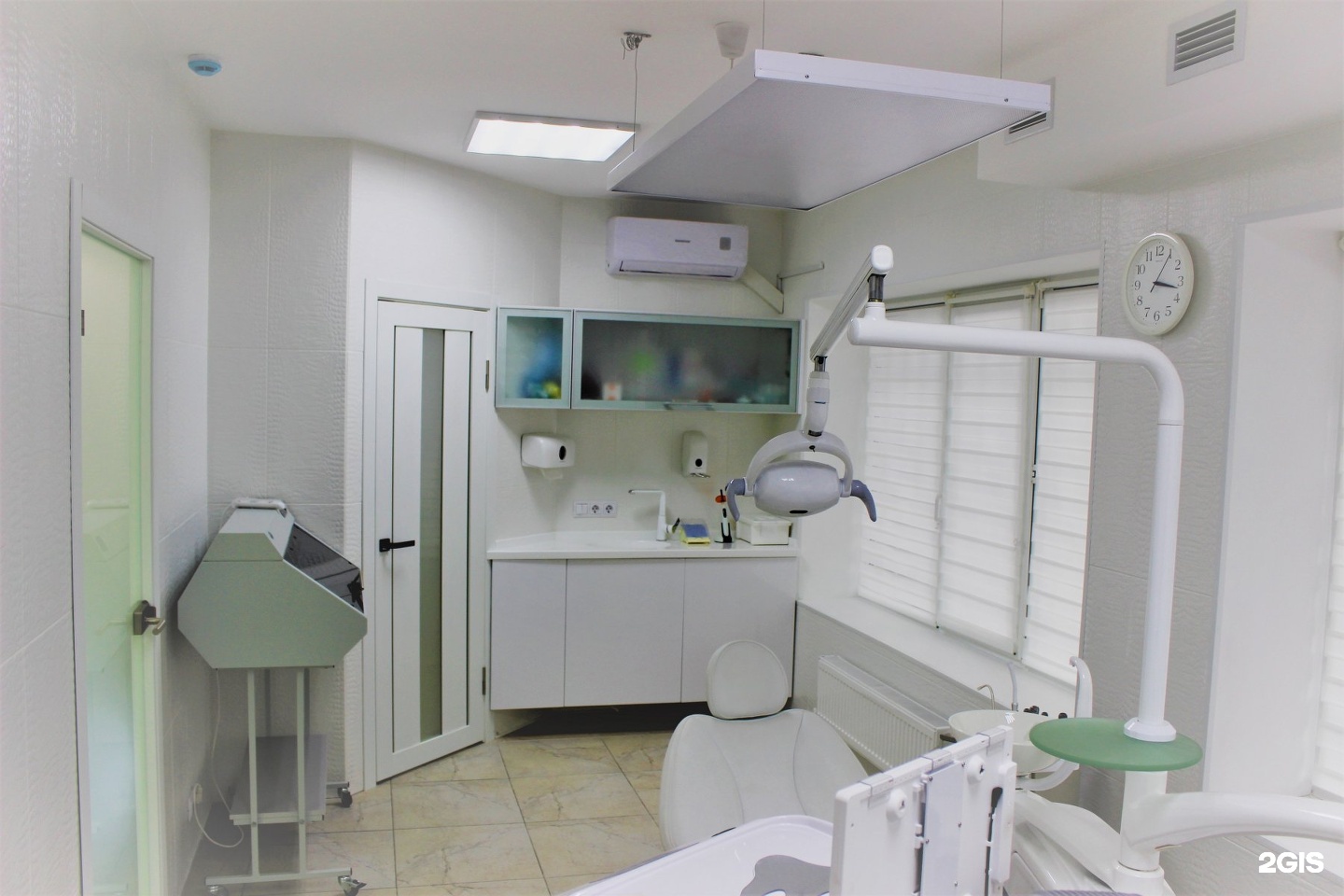 дом стоматологии пятигорск. стоматолог, пятигорск, на октябрьской. стоматолог, пятигорск, на октябрьской. стоматологическая клиника салют севастополь. аляска пятигорск стоматология панорама.