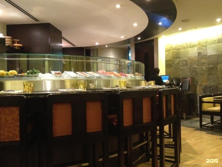 Кафе тиффани дубай молл. Дубай молл фудкорты. Кафе в дубай молле. Novikov café dubai mall. Trove dubai mall ресторан.