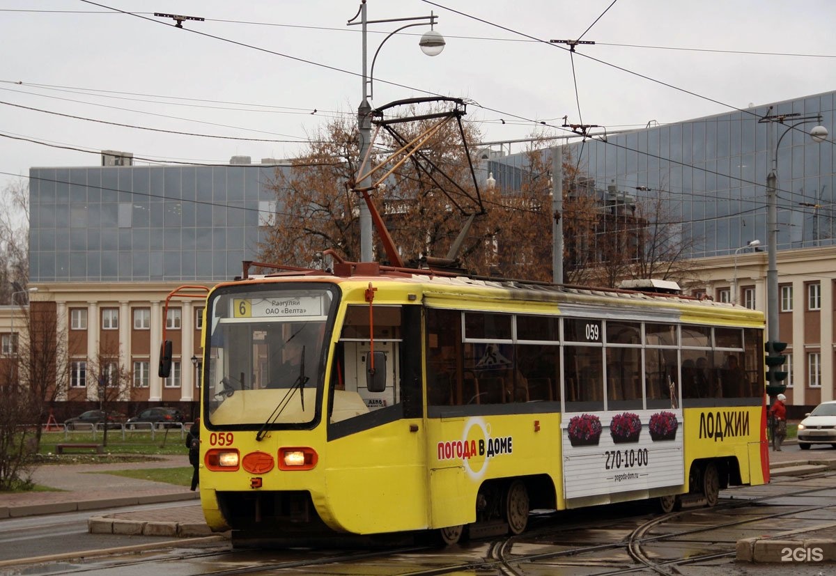 6 трамвай пермь. Емуп гортранс екатеринбург. Пермь ул революции трамвай. Трамвай 6 пермь. Трамвай 6 пермь.