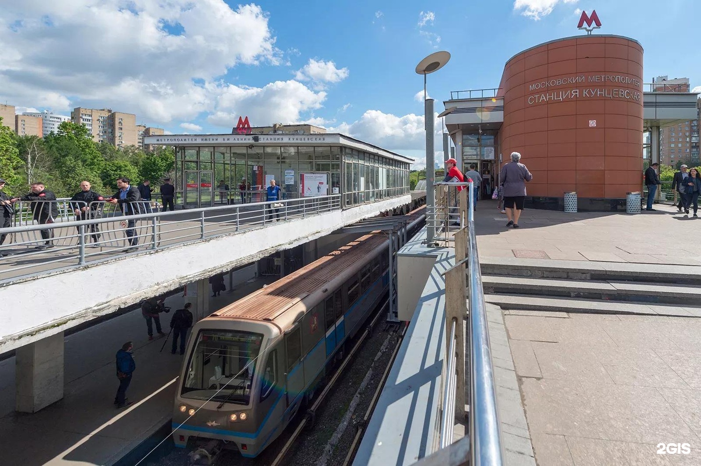 Станция метро кунцевская фото