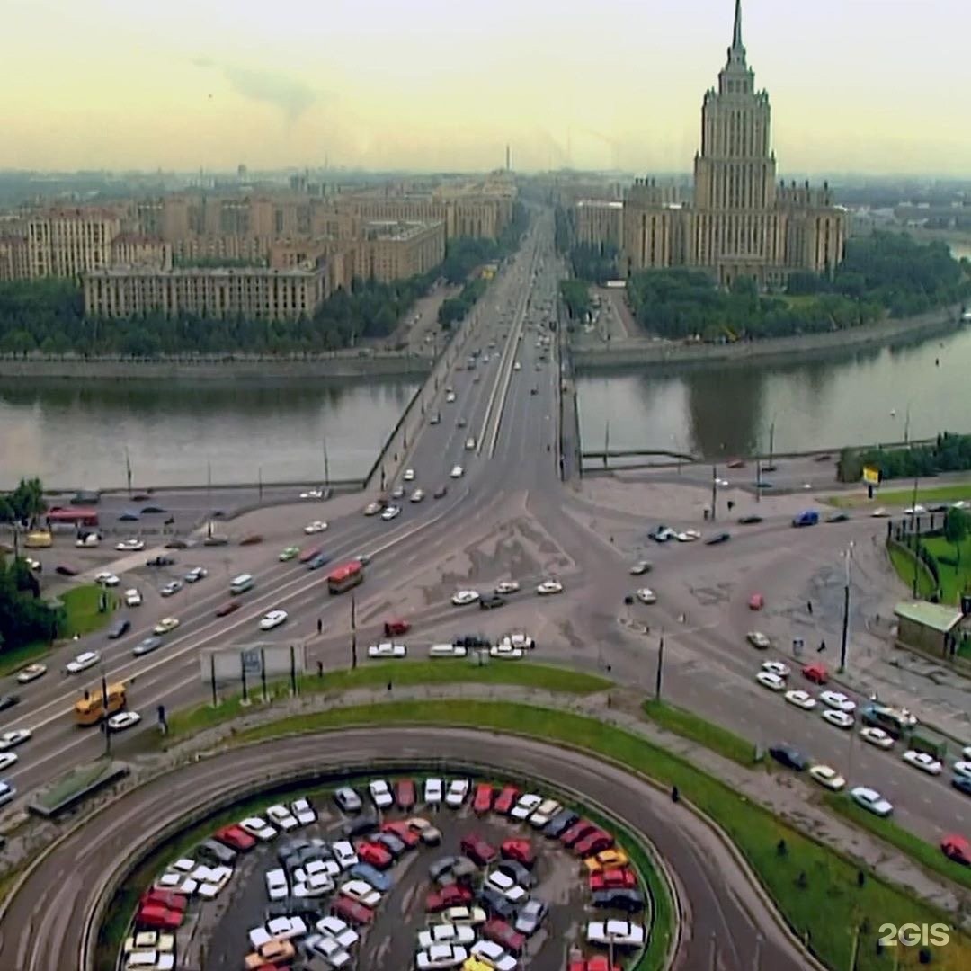 новоарбатский мост москва