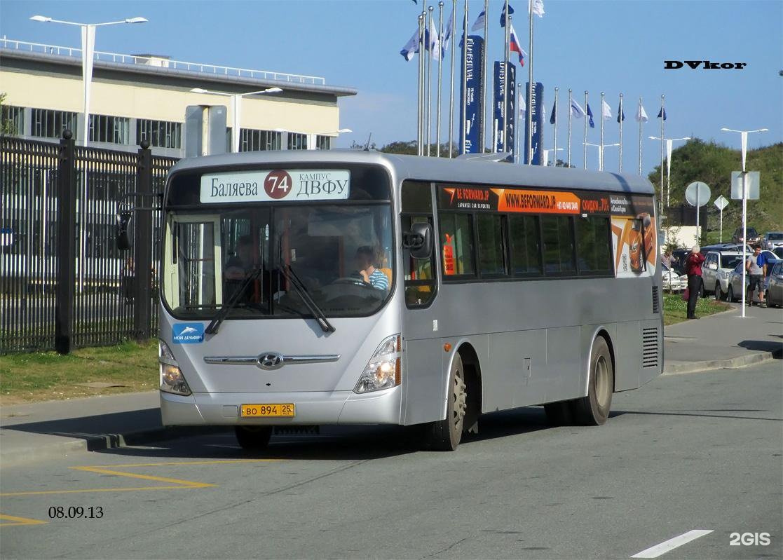 Автобус 74 ру. Автобус 31 Владивосток. Автобус 74 Владивосток. Автобус 74 маршрут Владивосток. Автобус 73 Владивосток.