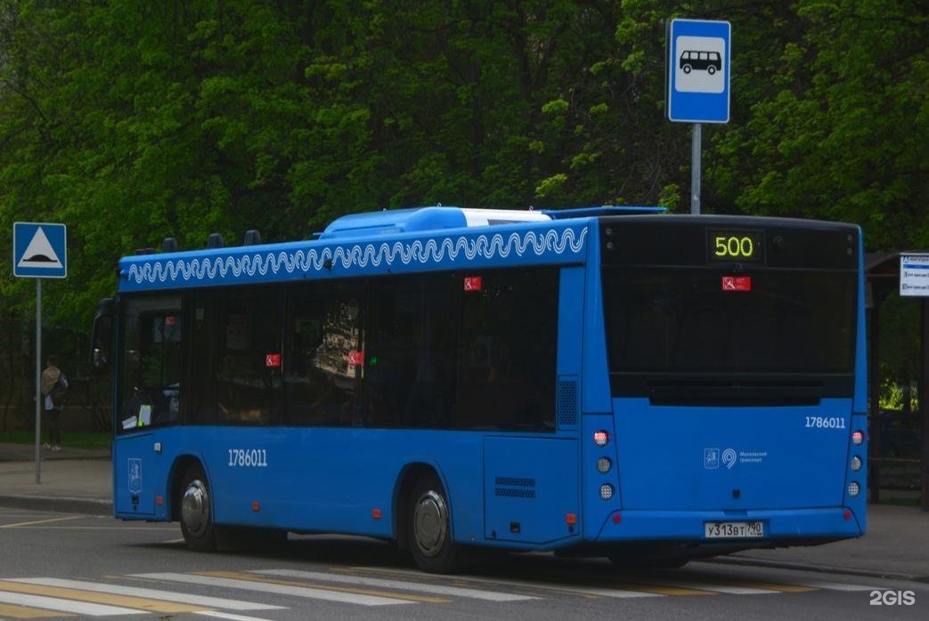 Автобус 500 от водного стадиона