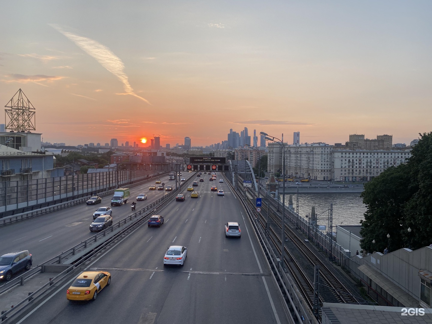 Ленинский проспект 32 москва