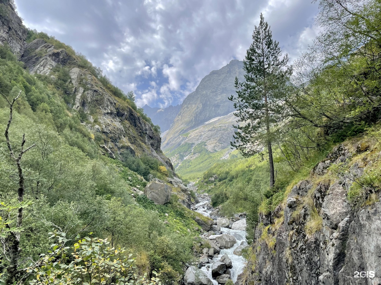 Чёртова Мельница, Домбай. Фото 2gis.
