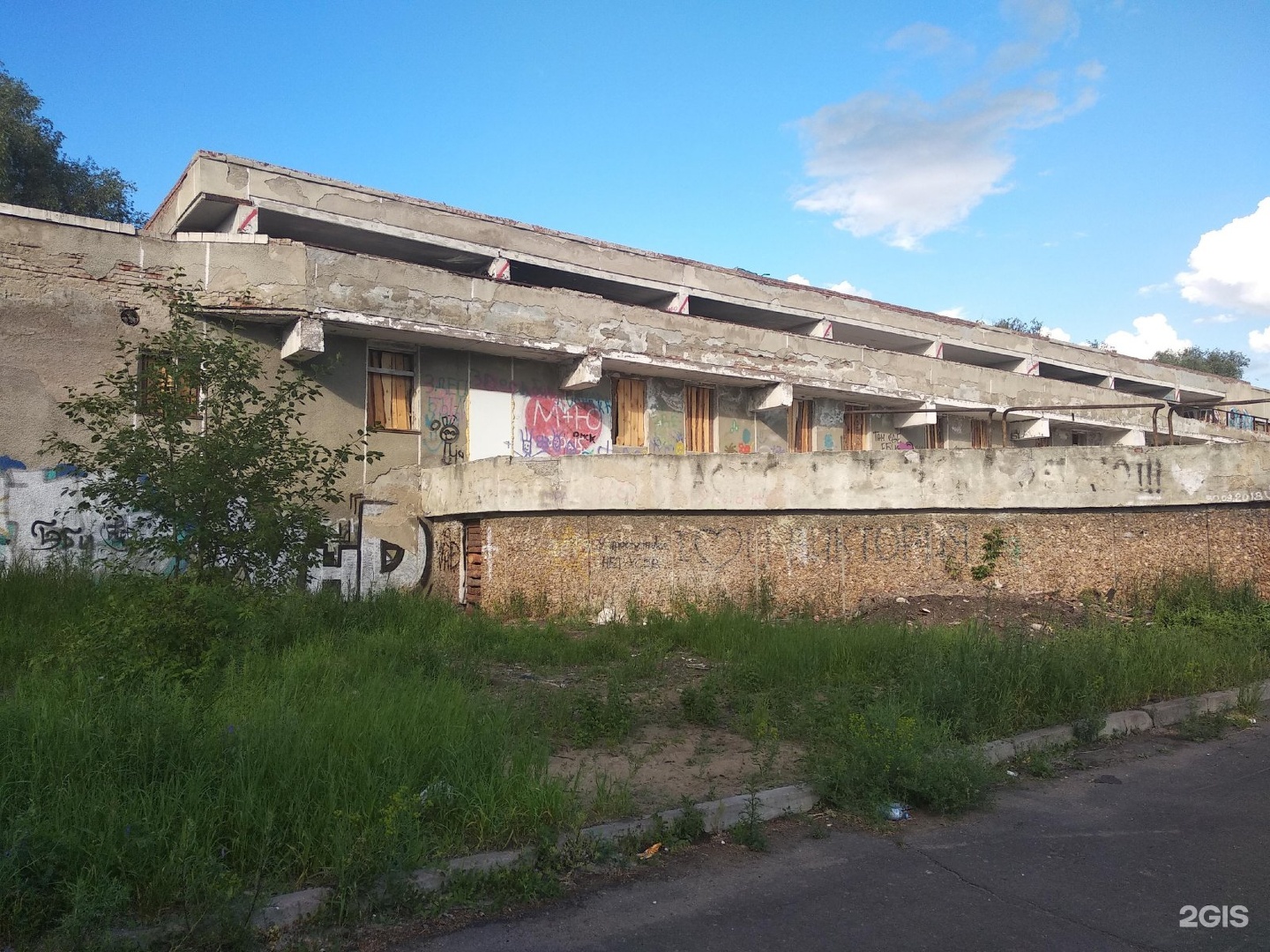 Старозагородная роща омск. Улица старозагородная роща. Евромед омск улица старозагородная роща 8. Дворец здоровья омск. Улица старозагородная роща.