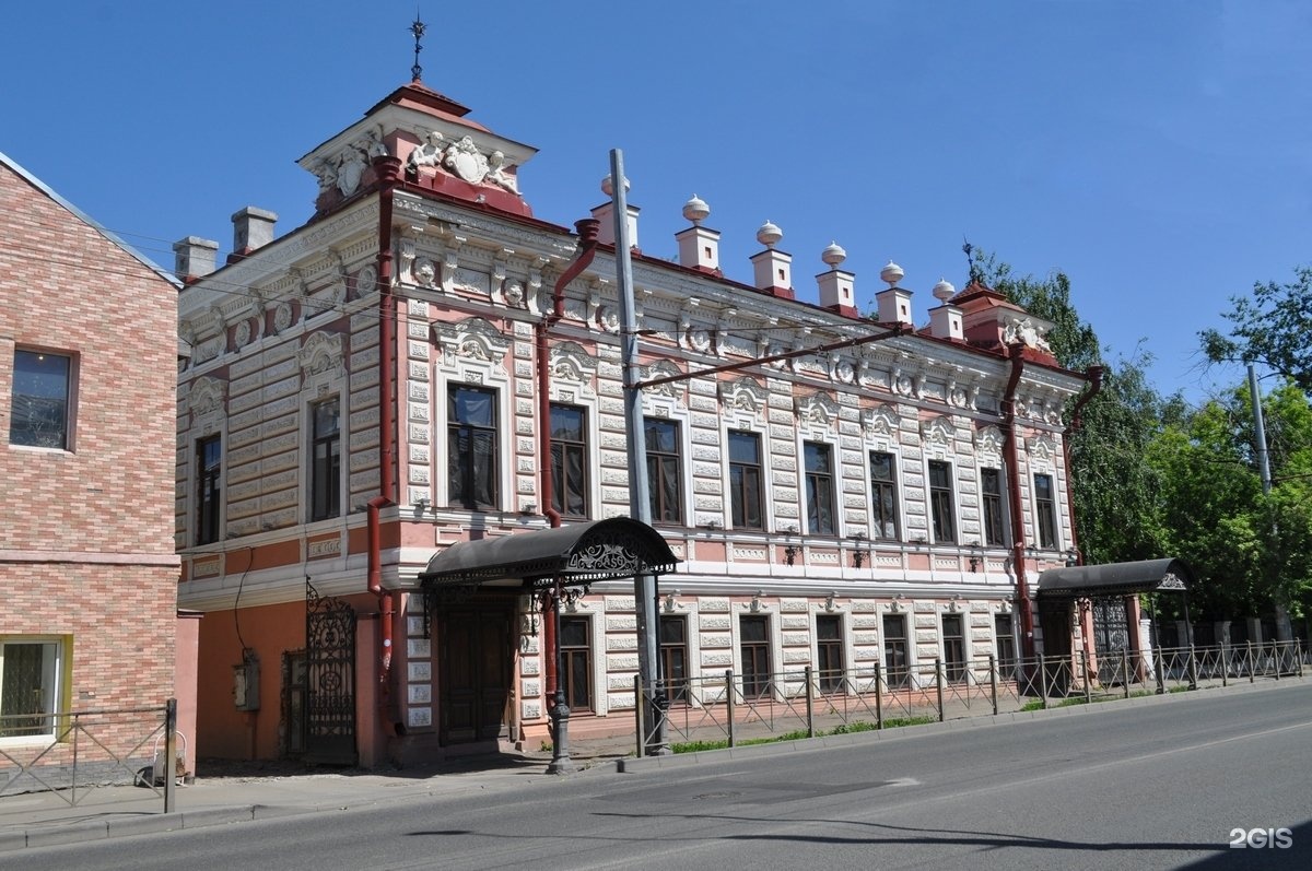 Московская улица 37. Московская 37 Казань. Купеческий дом Казань. Московская улица Казань. Московская 37 Саратов.