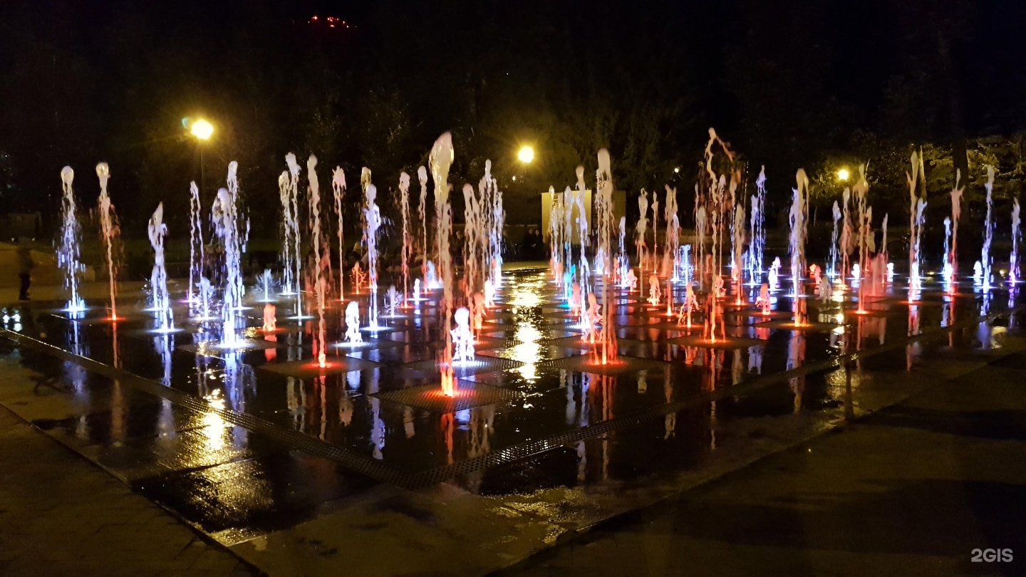 Казань фонтан парк Победы