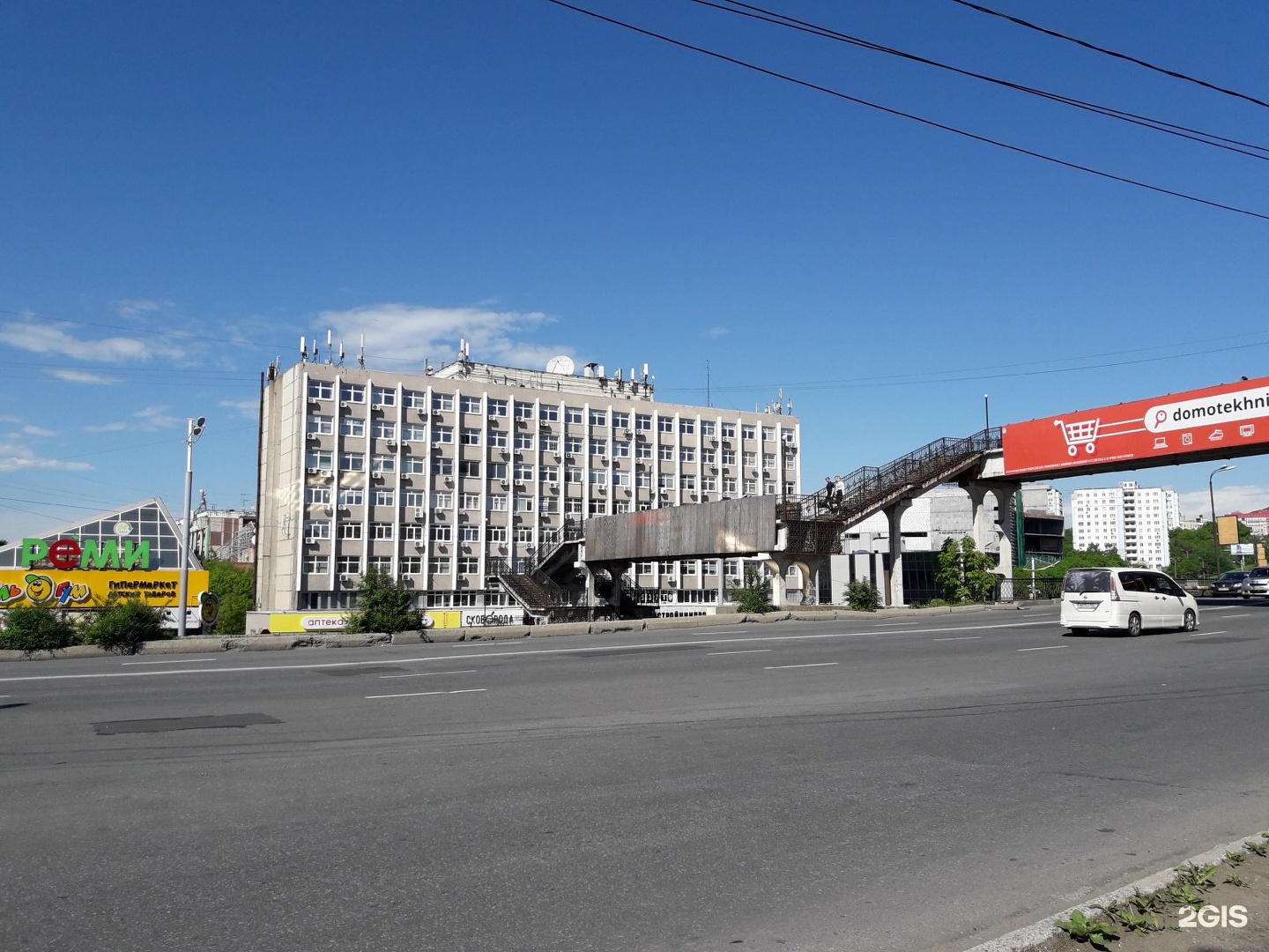 Владивосток красного знамени. Проспект красного Знамени 59. Пр красного Знамени 59 Владивосток. Г. Владивосток, проспект красного Знамени, д. 59. Проспект красного Знамени 156 Владивосток.