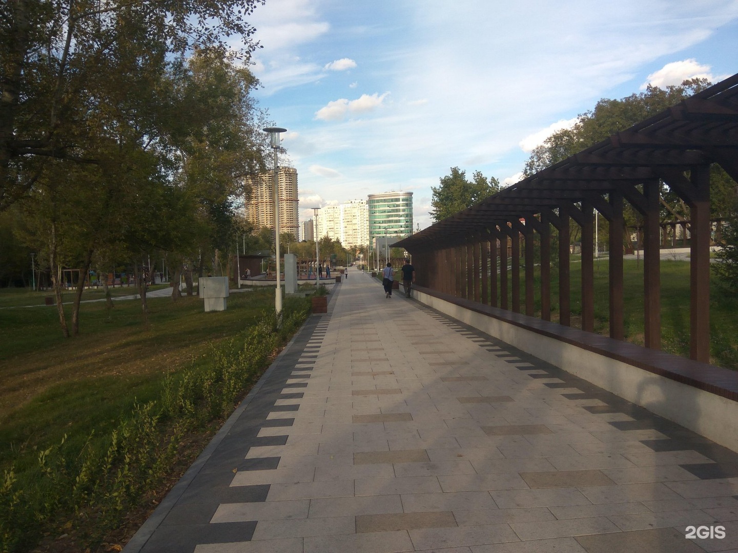 Академическая фотография. Академический парк в Москве. Академический сквер. Парк на Академической СПБ. Фото парка Академический.