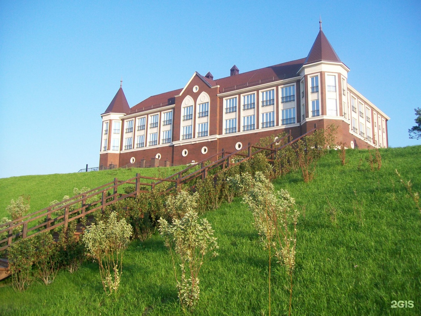 резиденция президента в калининграде. резиденция янтарь. резиденция президента янтарь калининградская область. резиденция путина калининградская. резиденция президента в калининграде.