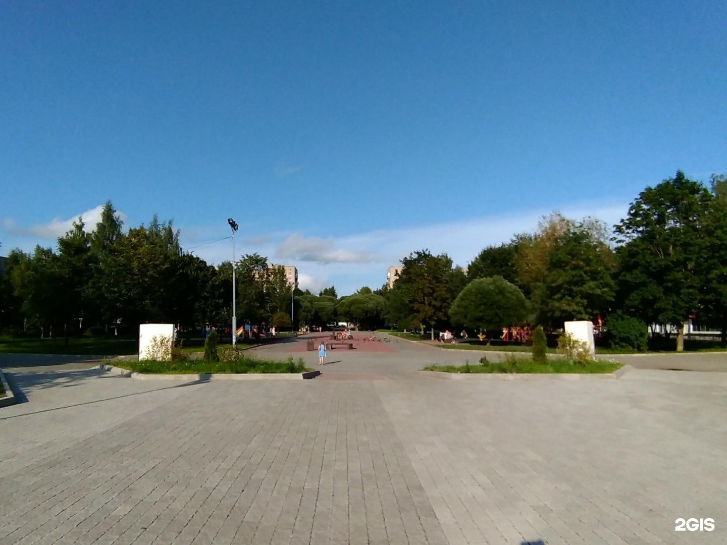 Площадь чайковский фото. Пл Чайковского Вологда. Площадь Чайковского. Площадь Чайковского Вологда фото. Вологда площадка Чайковского.