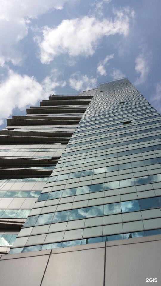 Торговый центр Jumeirah Plaza.