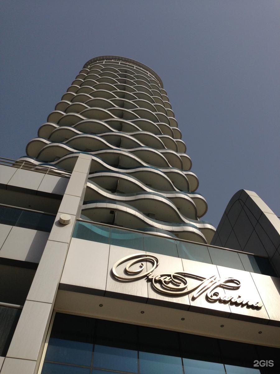 Marina tower dubai. Испания евро Марина Тауэр. Orra Harbour Tower. Башня 6 мед.