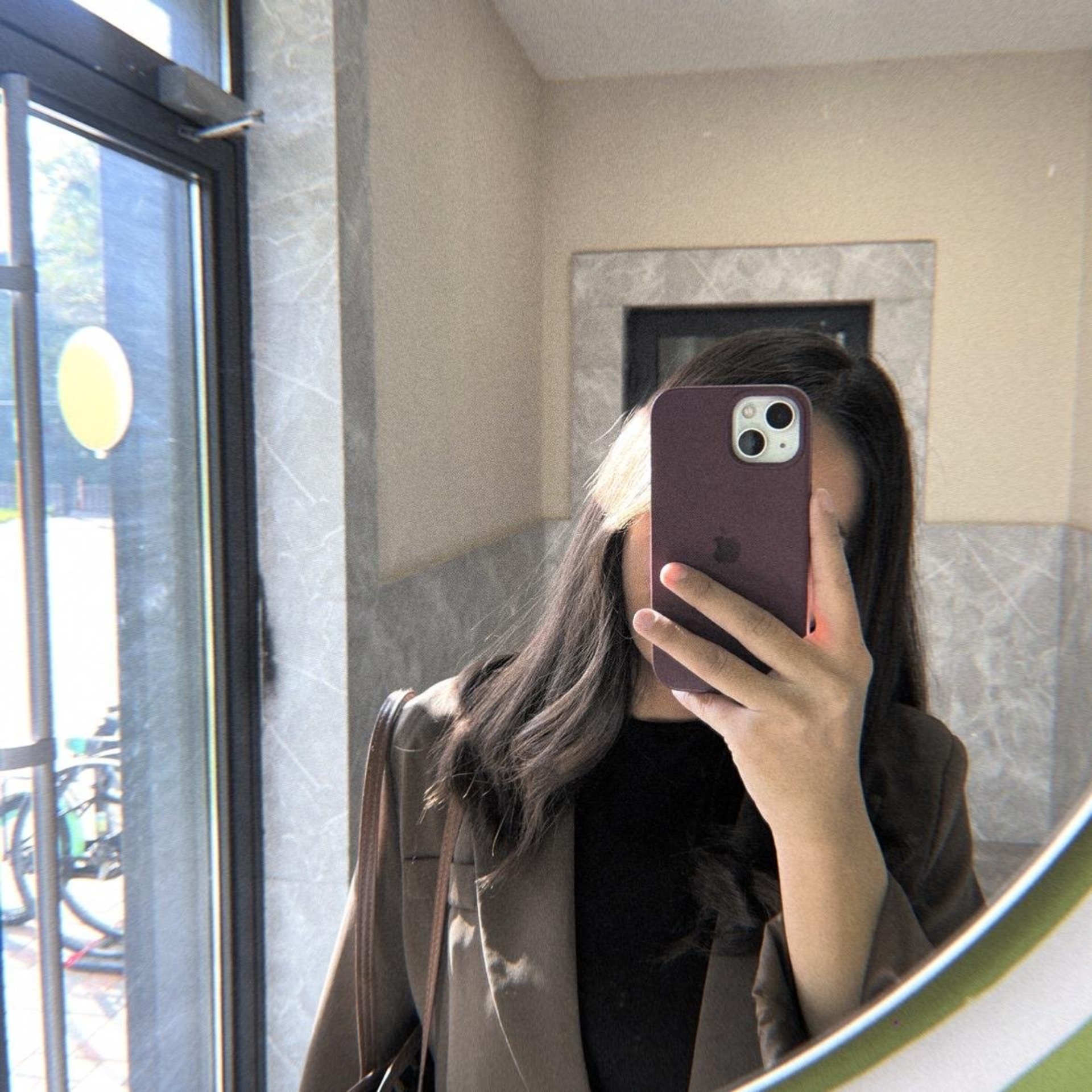 Спермасы бар мүше Алетта Оушенді желіде ұрып-соғады (порно)