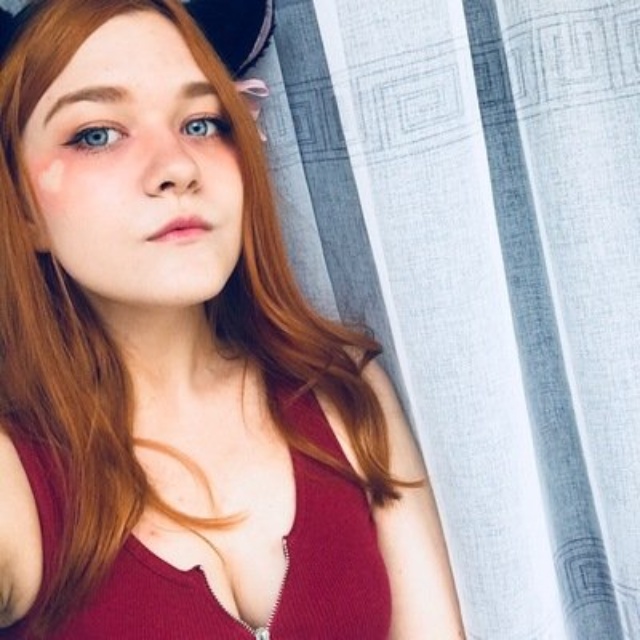 Petite Young Redhead Teens