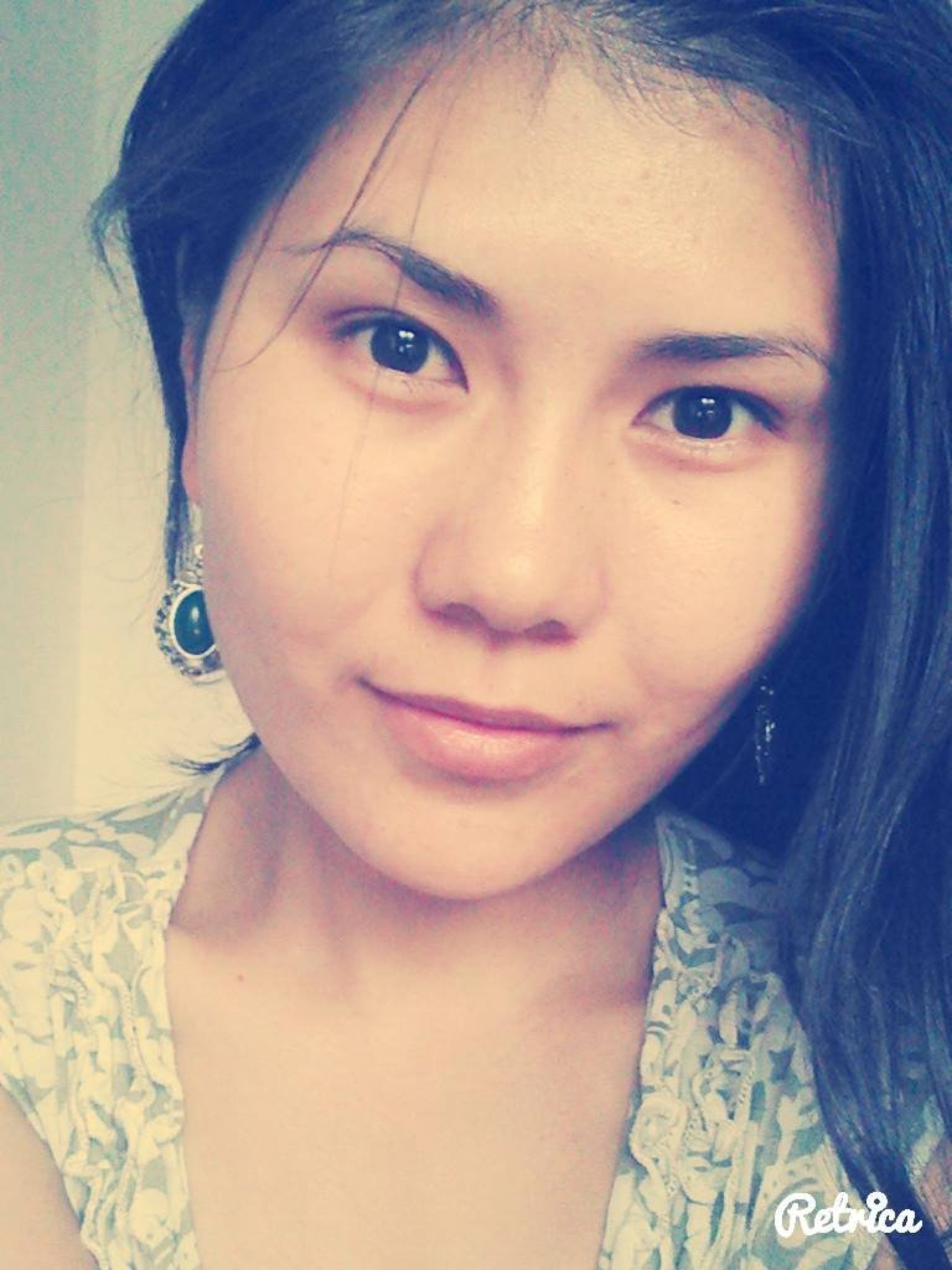 Гимнасттардың эротикалық суреттері салынған