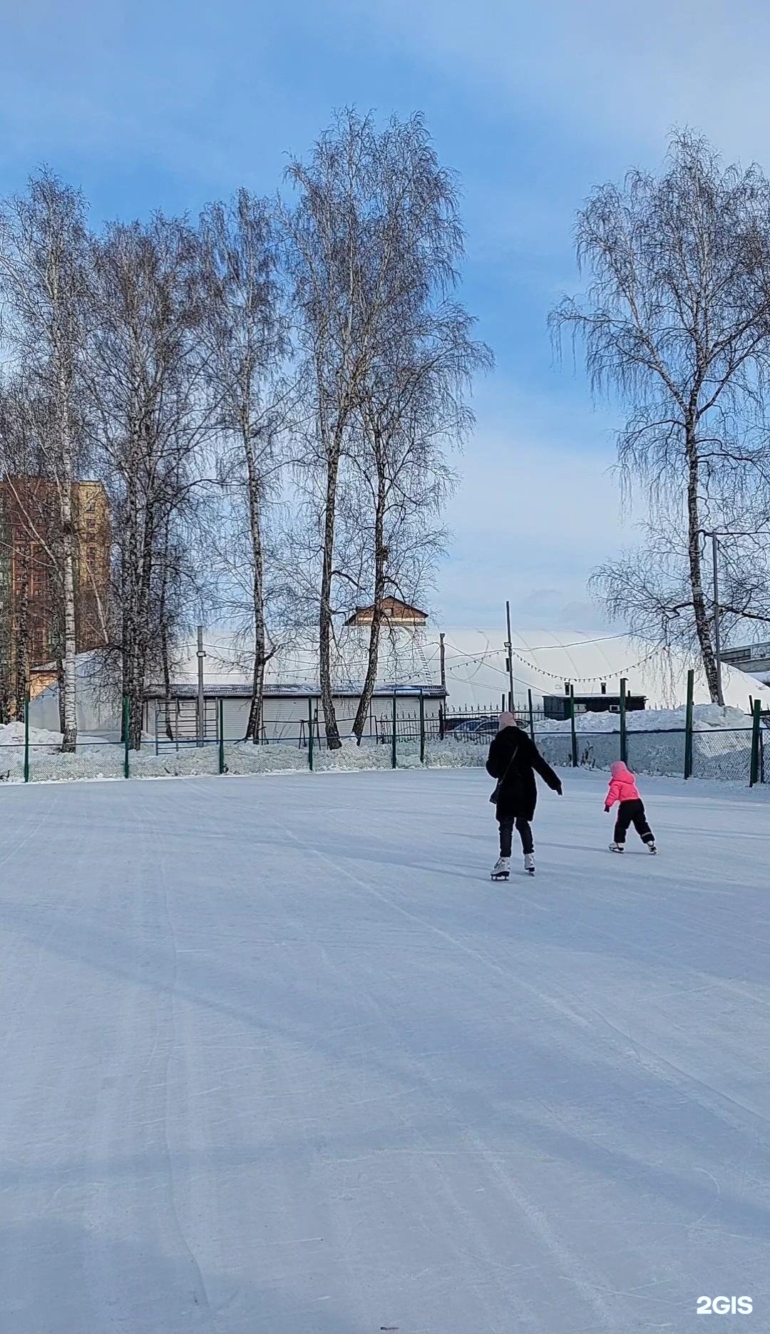 ледовый городок на набережной новосибирск 2023