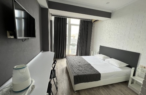 Адлер м-н: Гостевой дом Палуба