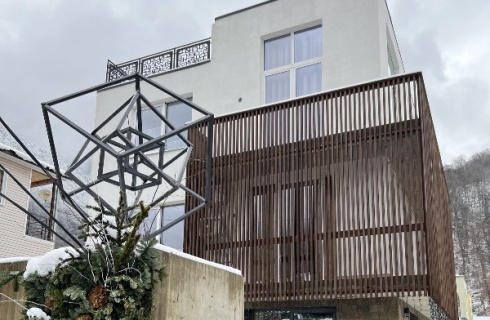 пгт Красная Поляна: Апартаменты Куб_в _Кубе