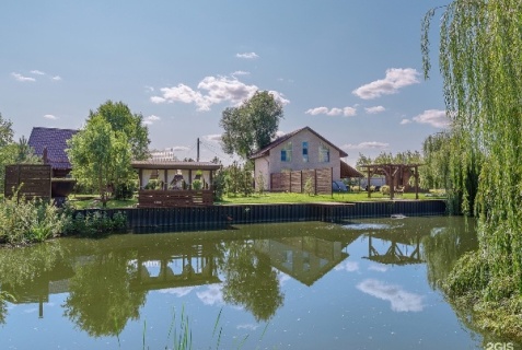 Воронеж: Коттедж Красивый