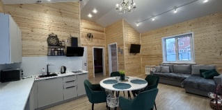 Орел: Коттедж Дом у леса