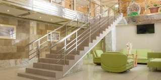 Барнаул: Отель Колос