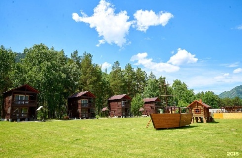 с. Узнезя: Турбаза Лунный свет