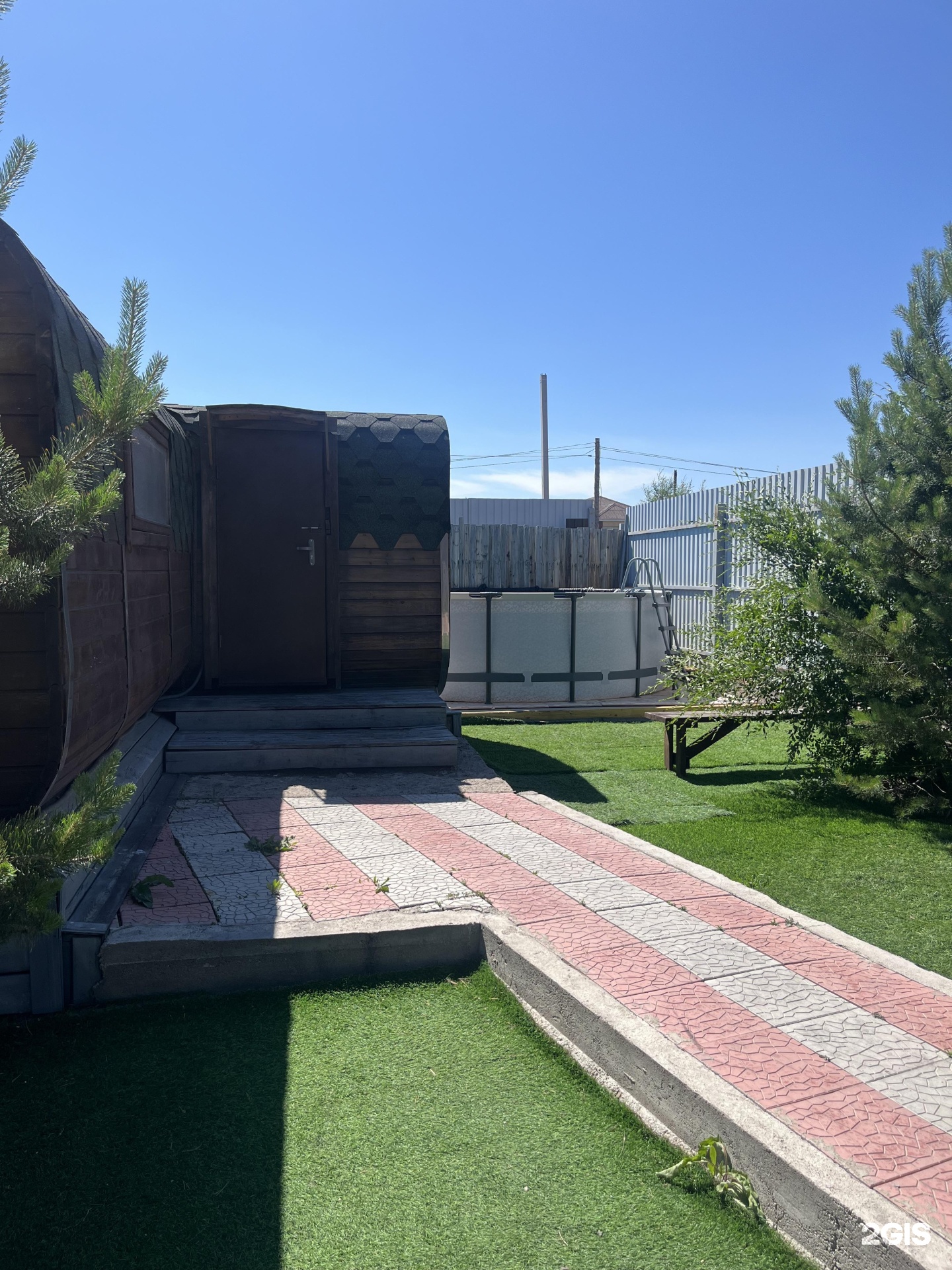 Qaiyn Land Resort