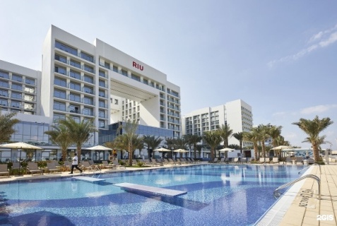 Dubai: Курортный отель RIU Dubai