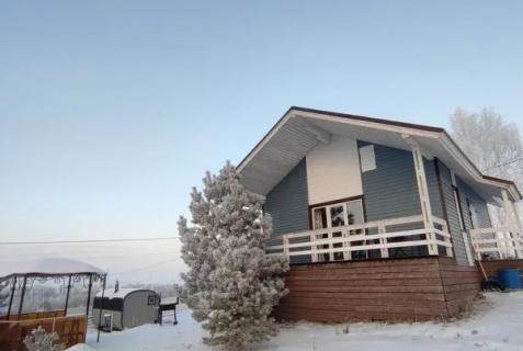 Белокуриха: Коттедж Мятлик house
