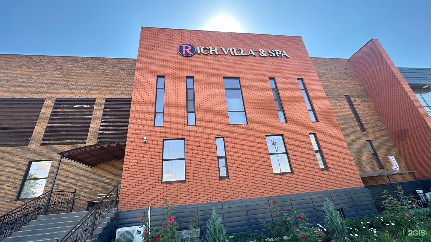 Rich Villa& Spa