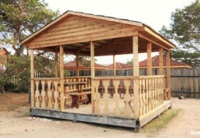 Отель Караванка в Хужире