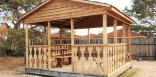 Хужир: Отель Караванка