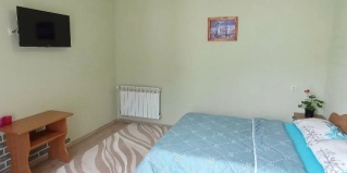 Вардане: Коттедж Леон